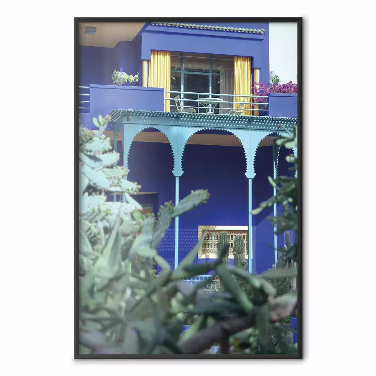 Giardino Majorelle - lussuoso edificio blu con colonne e giardino