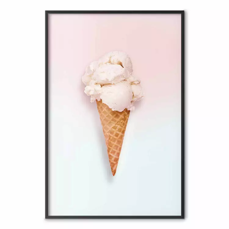 Dolci prelibatezze - gelato in cono su sfondo colorato