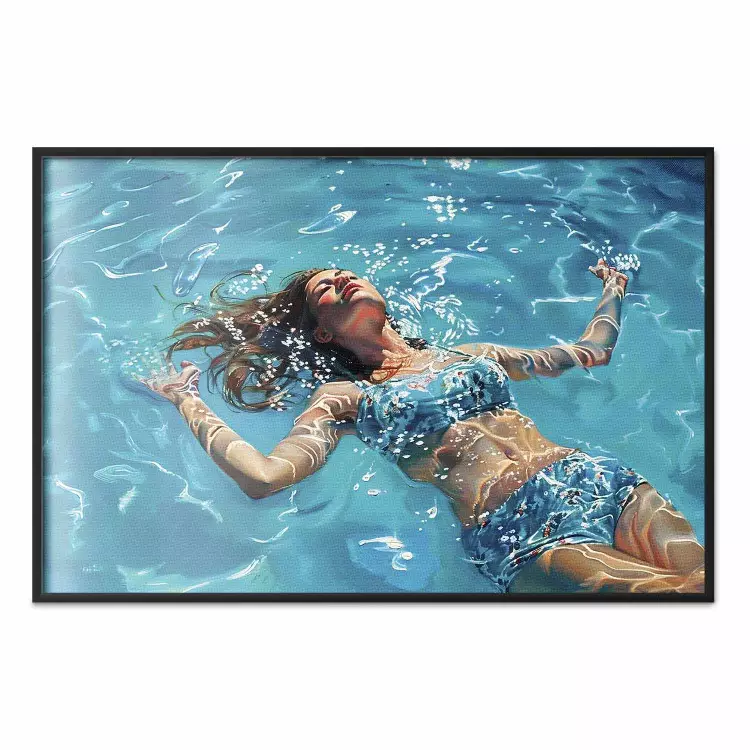 Relax blu - una donna che galleggia sotto il sole