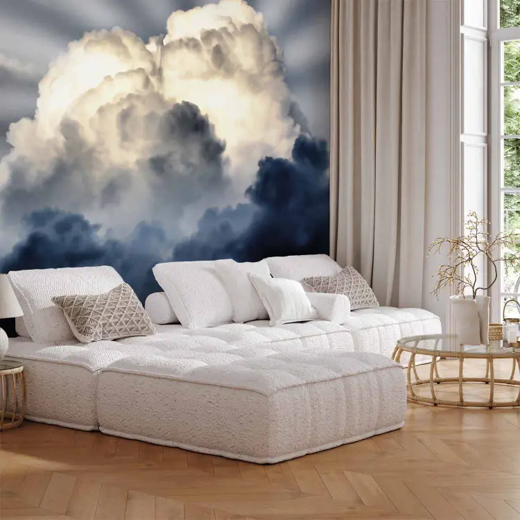 Raggi nel cielo - paesaggio con nuvole su sfondo azzurro chiaro