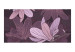 Carta da parati moderna Fiori da sogno - un motivo floreale con magnolie viola su uno sfondo nei toni del viola e del rosa 60819 additionalThumb 1